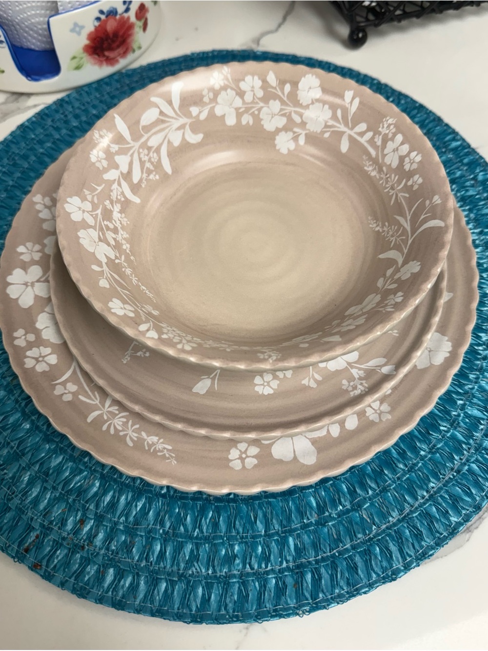 The Pioneer Woman Taupe Floral Melamine Dinnerware Set 3 piece